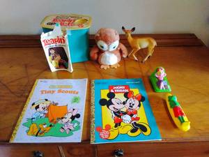lot 168 image: Lot of Toys