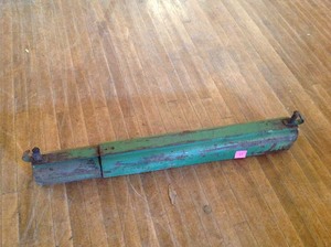 lot 32 image: John Deere PTO Guard