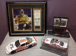 lot 41 image: Racing Memorabila
