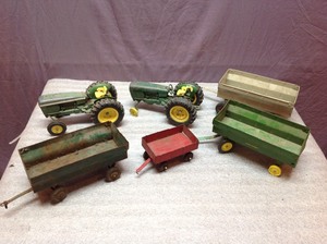 lot 46 image: Assorted Farm Equipment Toys