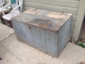 lot 91 image: Wood Storage Box