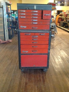 lot 106 image: Rolling Tool Cart