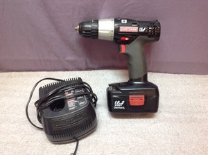 lot 149 image: Craftsman 19.2 Volt Cordless Drill