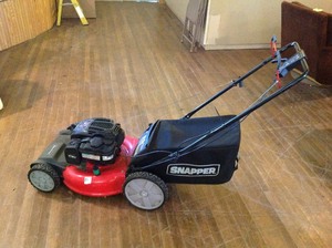 lot 150 image: Snapper Self Propelled Push Mower