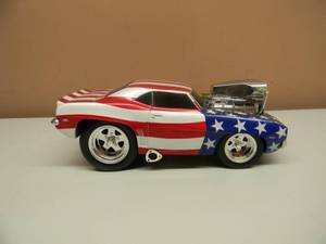 lot 22 image: MUSCLE MACHINES 69 CAMARO Z-28 - RED, WHITE, BLUE STARS & STRIPES - 118 SCALE - AWESOME AMERICA - NICE - SEE PICTURES