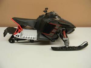 lot 32 image: INTERACTIVE TOY CONCEPTS - POLARIS SNOWMOBILE 600 CLEANFIRE INJECTION - VERY COOL - UNTESTED - APPROX 19 - SEE PICTURES