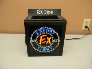 lot 41 image: VINTAGE EXPORT LIGHT EX TIPS LIGHT - WORKS VERY COOL NICE PIECE - SEE PICTURES