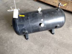 lot 9 image: Air Tank, 30 Gallon...