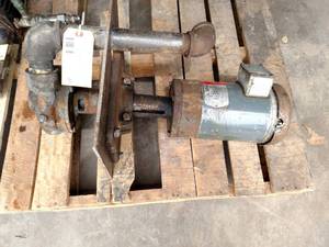 lot 43 image: Electric Pump, 208416, 3 Phase...