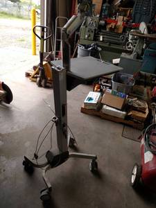 lot 46 image: Ergotron MonitorKeyboard Cart...