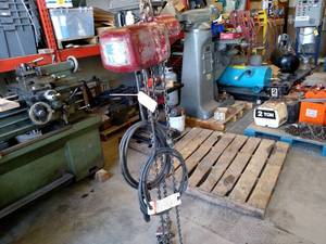 lot 26 image: Coffing 2 Ton Electric Chain Hoist,...