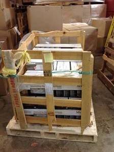 lot 1 image: Pallet whit 20 cases of MSI Classico Oak Ledger Panel 6 in. x 24 in. Natural Marble Wall Tile (20 cases 120 sq. ft.) not used