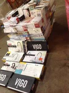 lot 22 image: PALLET OF MOEN, PFISTER, VIGO, DELTA, AMERICAN STANDARD COMPLETE FAUCETS