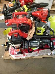 lot 30 image: PALLET WITH ASSORTED OUTDOORLAWNCARE TOOLS ORIGINAL COSTUMER RETURNS
