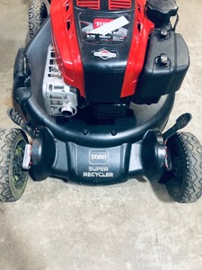 lot 50 image: TORO 21 in. Super Recycler Personal Pace SmartStow 190cc Briggs Engine with Electric Start with FLEX Handle (GOOD CONDITION)