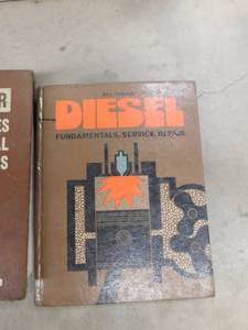 lot 22 image: Vehicle Repair Manuals
