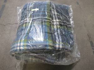 Paxton 2-Piece Multicolored Plaid Cotton Percale TwinTwin XL Comforter, 50400P-TTXL-MULTI - NEW.