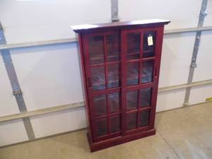 lot 26 image: Shelf wSliding Doors