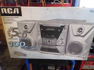 lot 31 image: New RCA Stereo