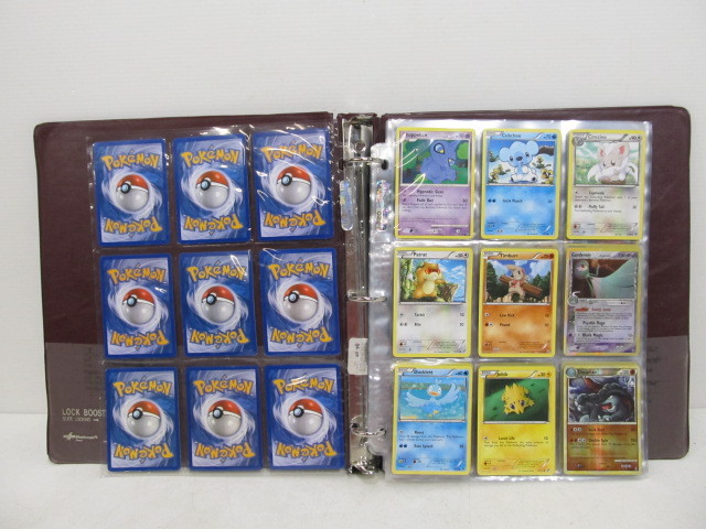 Large Collection Of Pokemon Cards Large Little Canada Estate Auction Antiques Collectibles More K Bid