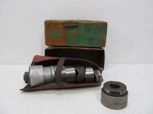 lot 11 image: Vintage GREENLEE No. 735 Knockout Punch 