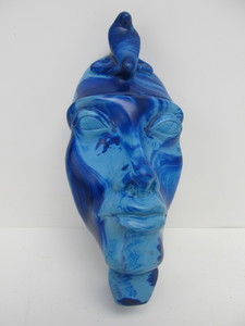 lot 162 image: Vintage Figural Blue Swirled Face Sculpture