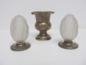 lot 182 image: Small Sterling Silver Vase wSterling & Frosted Glass Salt & Pepper Shaker Set