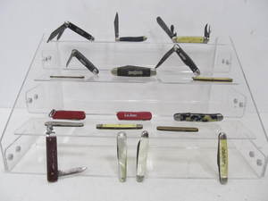 lot 208 image: Lot of Vintage Pocket Knives