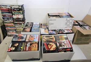 lot 256 image: LARGE Collection of DVDs - 650 Total