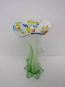 lot 268 image: Hand Blown Art Glass Colorful Floral Vase