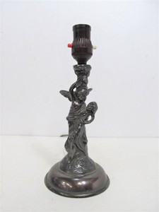 lot 244 image: Vintage 1930s Era Figural Metal Desk Lamp