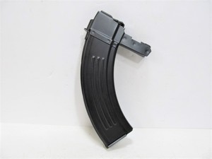 lot 89 image: SKS Duckbill 30 Round Magazine Clip