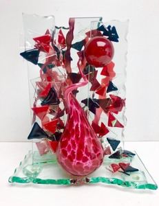 lot 31 image: Fantastic Large Signed Abstract Art Glass Sculpture - Twisted View