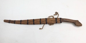 lot 30 image: Old VintageAntique Filipino Talibong Sword wScabbard