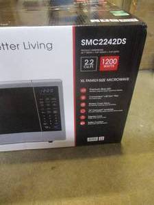 XL Family-Size Microwave