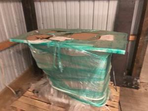 lot 6 image: Bliss Tubs Model 2848 Walk In Bath Tub Therapeutic Massage System