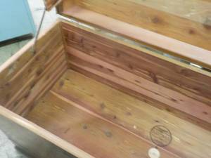 lot 2 image: Lane Cedar Chest 46 x 23 x 19...
