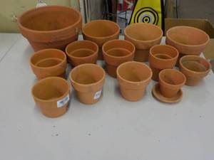 lot 27 image: Terra Cotta Planters...