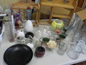 lot 42 image: Home Dcor and more...