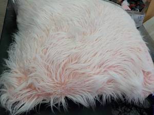 lot 84 image: 24 Shaggy Pillow from Pottery Barn...
