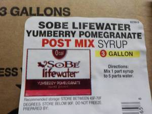 lot 138 image: Sobe Lifewater Yumberry Pomegranate...