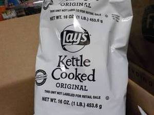 lot 191 image: Case of 8 -16 oz Bags Lays Kettle C...