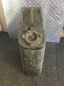 lot 25 image: antique military jerry can