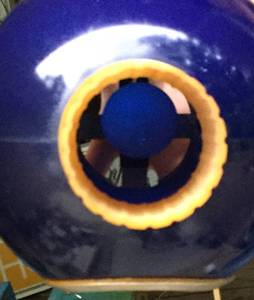 lot 74 image: Pabst Blue ribbon 1979 Bar light