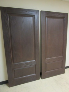 lot 208 image: PLAST-PRO OAK GRAIN SERIES 34 TWO-PANEL DOOR