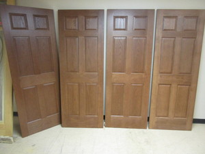 lot 218 image: SOLID OAK SIX-PANEL INTERIOR DOORS - NEW