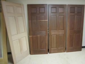 lot 219 image: SOLID OAK SIX-PANEL INTERIOR DOORS - NEW