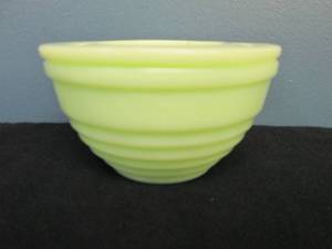 lot 75 image: Jadeite