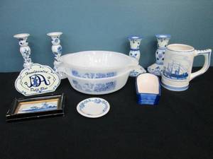 lot 87 image: Blue Willow & Delft Blue