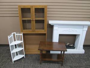 lot 73 image: Assorted Furniture